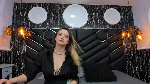 Emily  online show from 01/22/25, 07:57