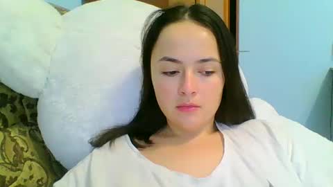 emily_morning_dew online show from 11/14/24, 07:26