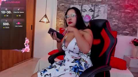 emily_sc online show from 01/07/25, 01:20