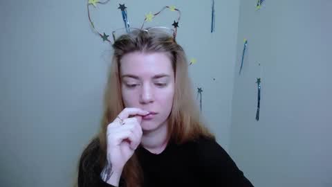 Emily online show from 12/21/24, 07:38