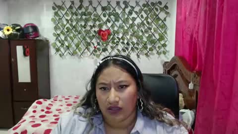 Emily Cortez online show from 12/01/24, 10:19