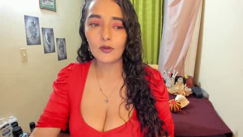  emma luxy online show from 12/25/24, 01:26