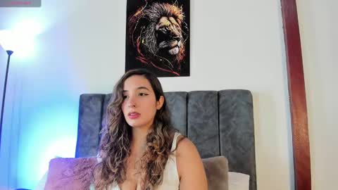 emmamiller_01 online show from 01/04/25, 01:26