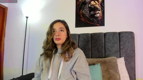 emmamiller_01 online show from 12/22/24, 11:29