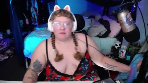 FatVeronica online show from 01/15/25, 05:50