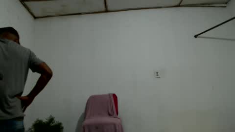 fernandez_latinblack online show from 11/29/24, 01:02