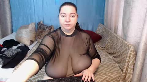 frau_becky online show from 12/21/24, 07:49