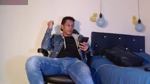 Ricardodominic 1   MODELO INDEPENDIENTE online show from 11/21/24, 06:56