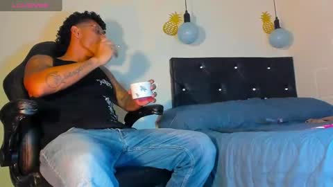 Ricardodominic 1   MODELO INDEPENDIENTE online show from 12/22/24, 02:49