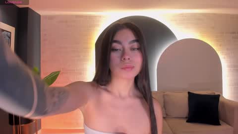 GIGI online show from 12/04/24, 12:03