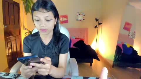 gimena_gonzales online show from 01/01/25, 02:26