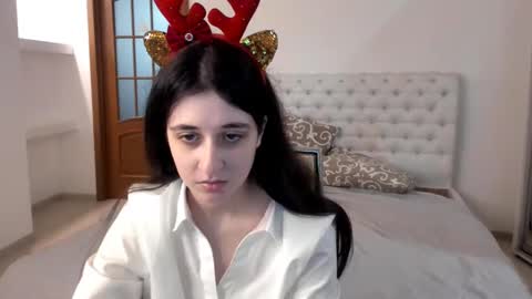 Kate online show from 12/20/24, 10:23