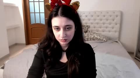 Kate online show from 12/23/24, 11:39