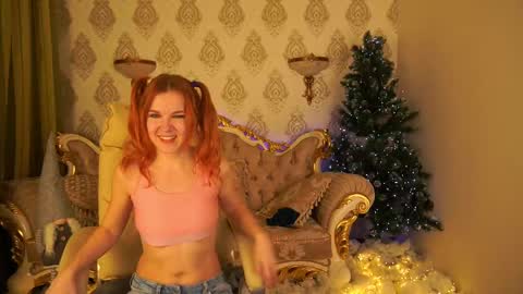 GingerLizzii online show from 12/30/24, 02:21