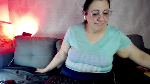 Ginny independet model online show from 12/11/24, 12:48