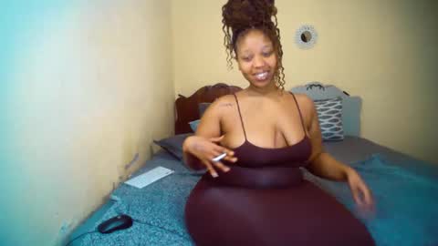 goldenpussy_xoxo online show from 11/17/24, 04:08