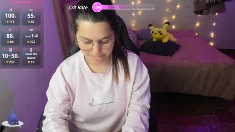 Hello Im Julieta Im 25 years old welcome to my room have fun and be happy. online show from 12/21/24, 04:55