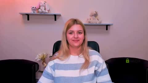 hanna_blondee1 online show from 12/20/24, 11:59