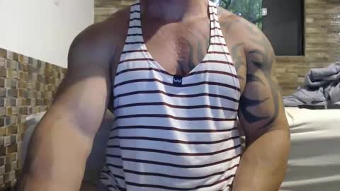 Brazilian bigdick online show from 12/23/24, 08:04