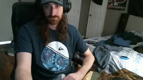 longhairbeardedguy online show from 12/31/24, 09:18