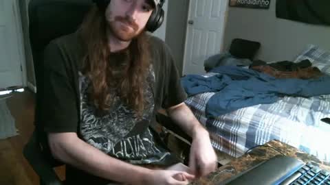 longhairbeardedguy online show from 12/15/24, 03:39