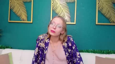 Holly online show from 01/07/25, 10:07