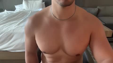 hornysmoothjock online show from 11/19/24, 04:32