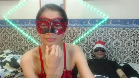 hot_bunnys24 online show from 12/23/24, 08:47