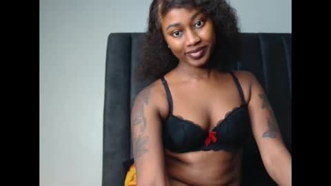 hot_coco_queen online show from 11/11/24, 03:24