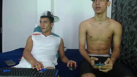 hot latinboys2 online show from 11/14/24, 11:08