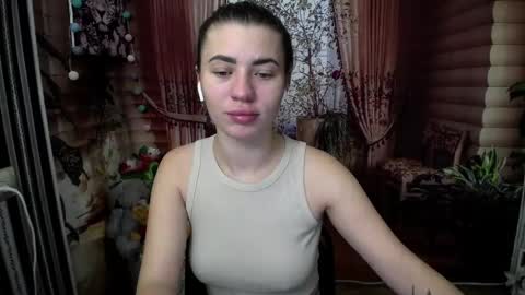 hot_leyla online show from 11/14/24, 06:43