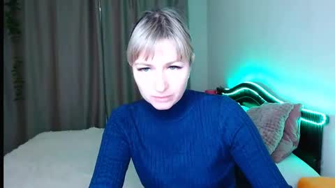 incredible_ariela online show from 11/13/24, 12:26