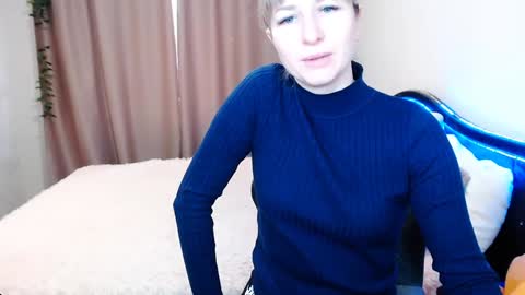 incredible_ariela online show from 12/19/24, 11:29