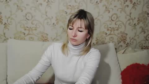 incredible_ariela online show from 12/17/24, 10:25