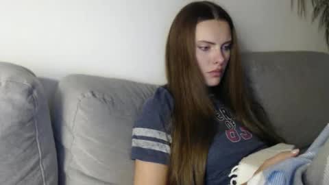 Sweet girl online show from 11/23/24, 10:07