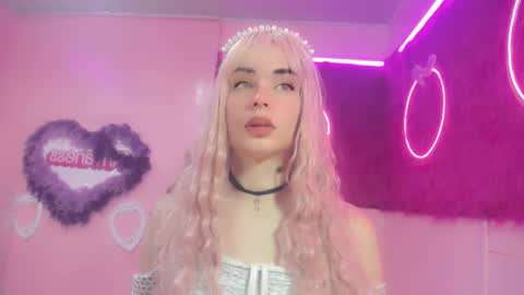 irina_lechera_ online show from 12/07/24, 11:47