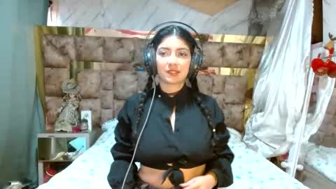 isabelaxxsaenz online show from 12/29/24, 08:54