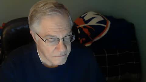 islesman22 online show from 11/20/24, 02:57