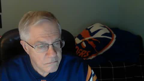 islesman22 online show from 11/26/24, 03:07