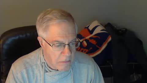 islesman22 online show from 01/01/25, 03:17