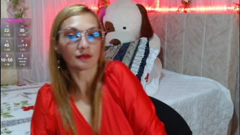 Itala Gomez online show from 12/08/24, 10:32