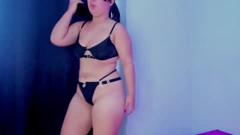 jade_monroe69 online show from 12/18/24, 03:51