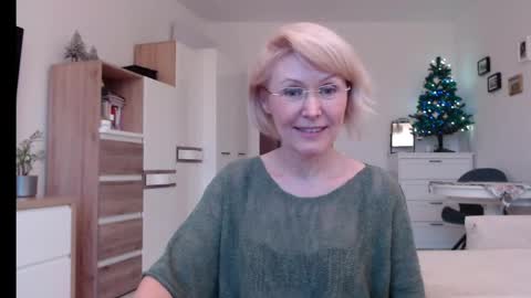 Jasmin room for people 40 online show from 01/06/25, 02:41