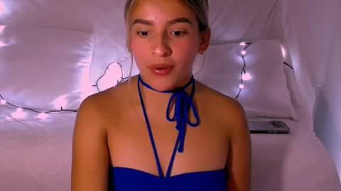 jazmin  online show from 02/06/25, 02:20