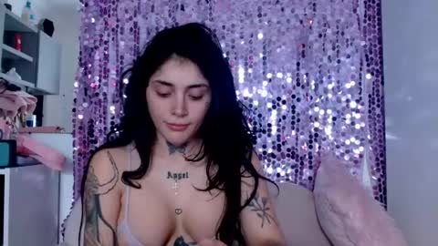 Jazmine Jade  online show from 01/08/25, 04:02