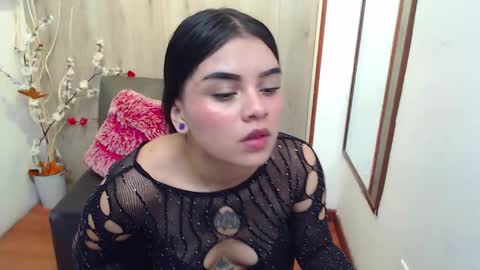 jimena_jones_ online show from 12/17/24, 05:49