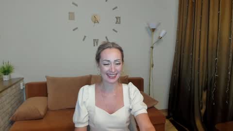 julia__cherry_ online show from 12/29/24, 05:27