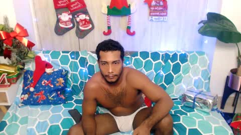 julietha_rose online show from 11/19/24, 05:03