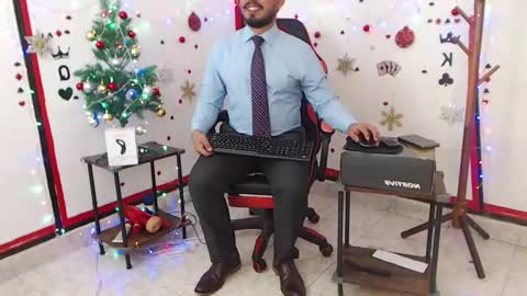 Kaleth Big Dick online show from 12/10/24, 02:42