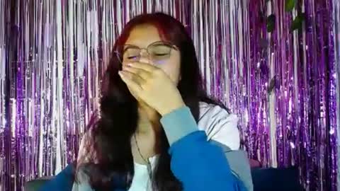 karely_1 online show from 12/07/24, 12:18